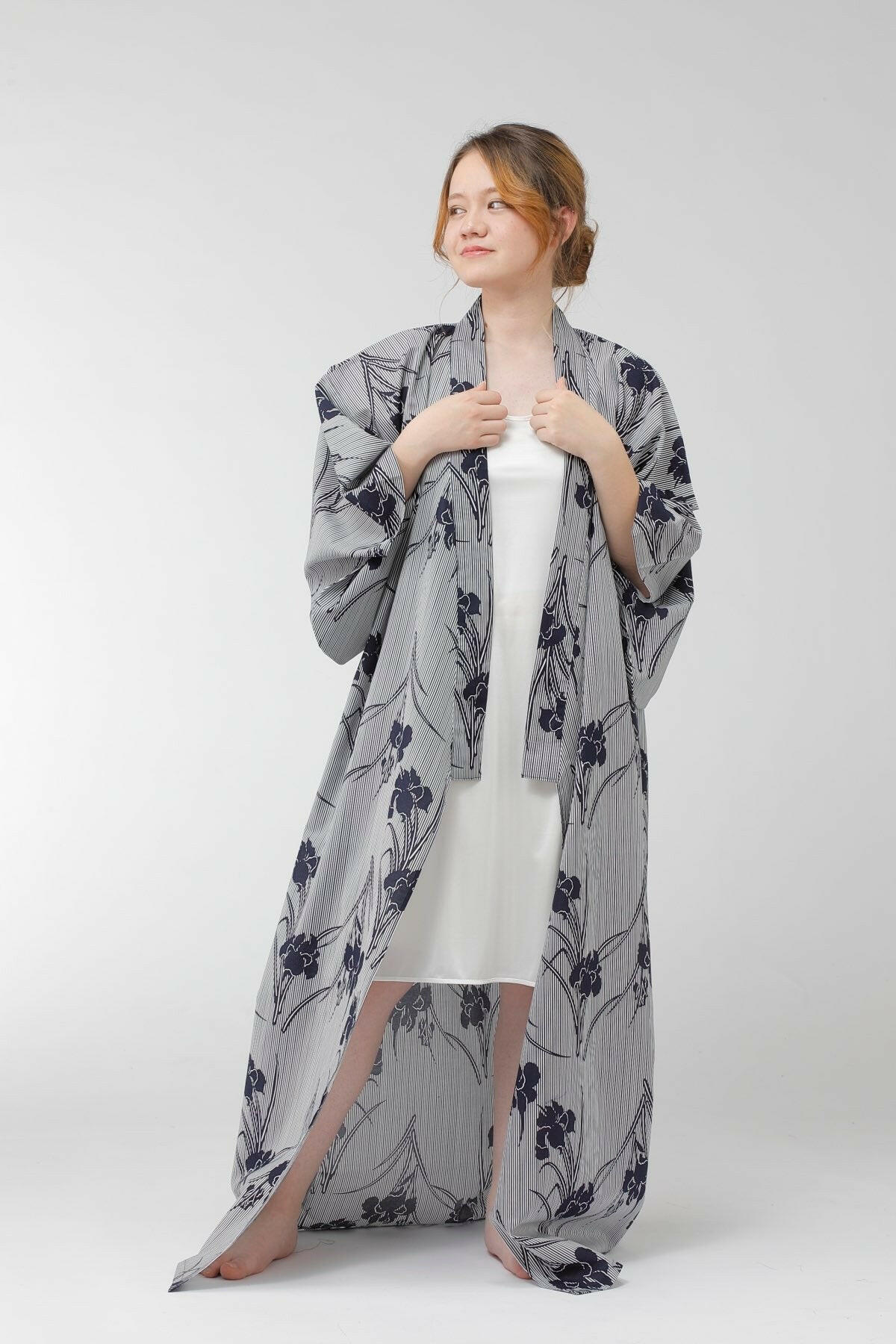 Women Iris & Stripe Cotton Yukata Kimono.
