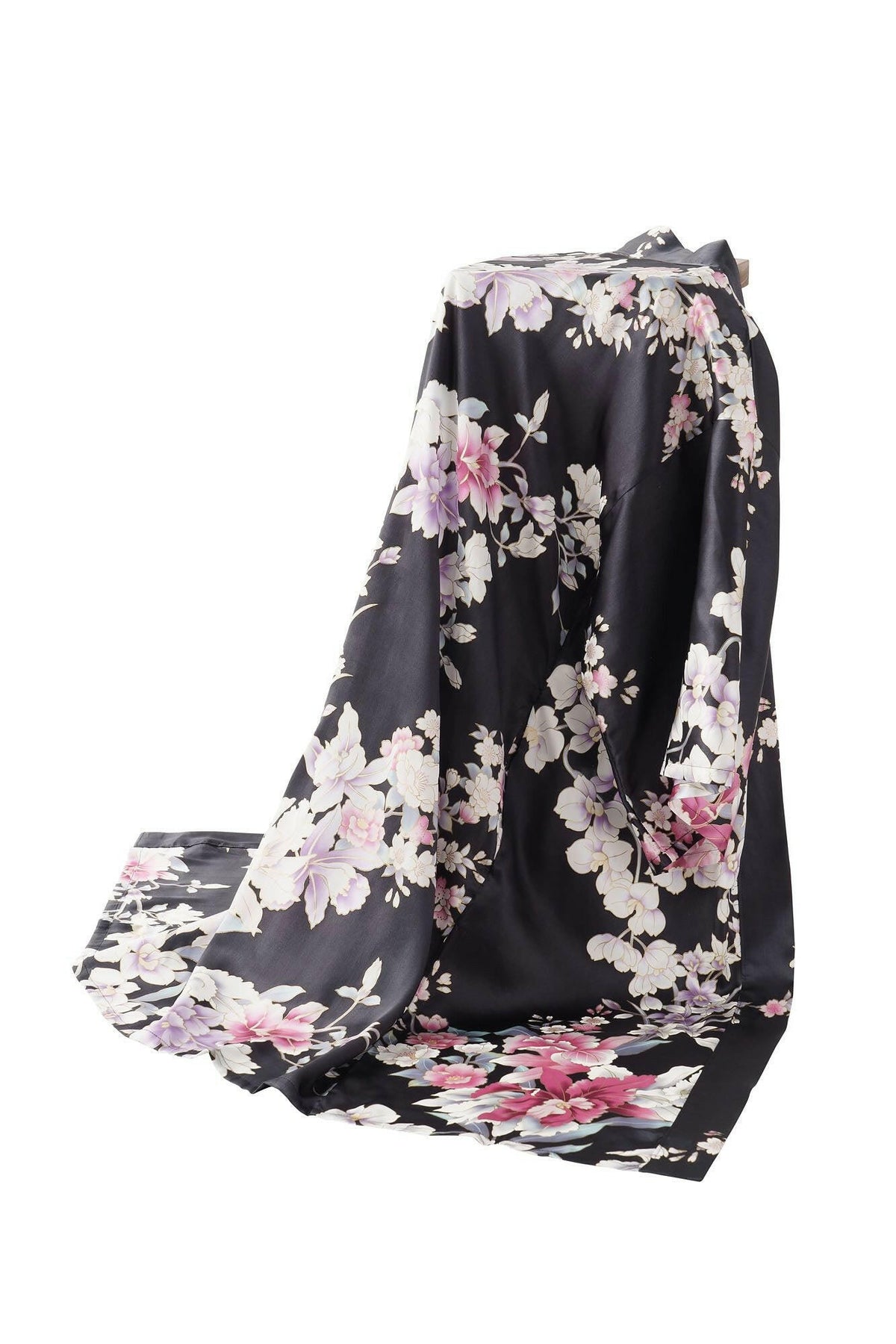 Women Orchid Silk Short Kimono Color Black Product Whole View