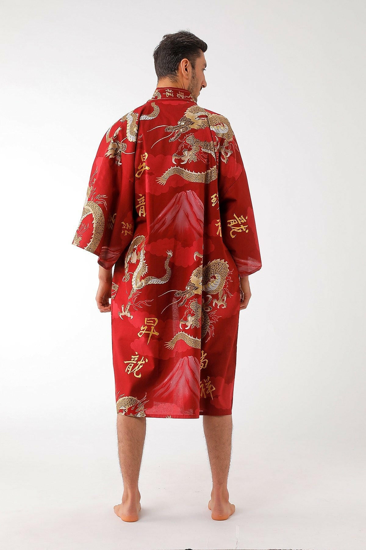 Men Dragon & Mt. Fuji Cotton Short Yukata Kimono Color Red Model Rear Not Belt View