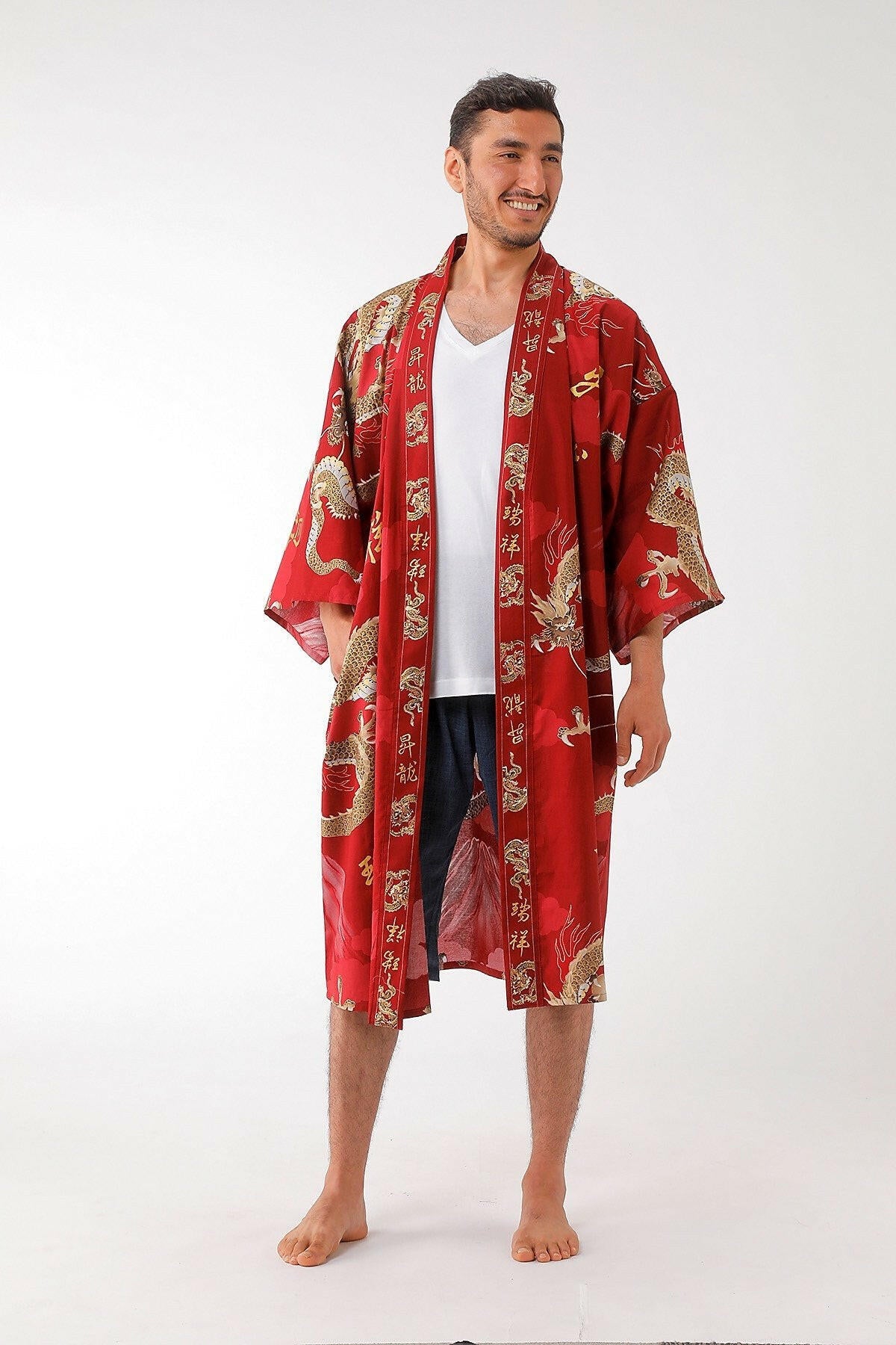 Men Dragon & Mt. Fuji Cotton Short Yukata Kimono Color Red Model Front No Belt View