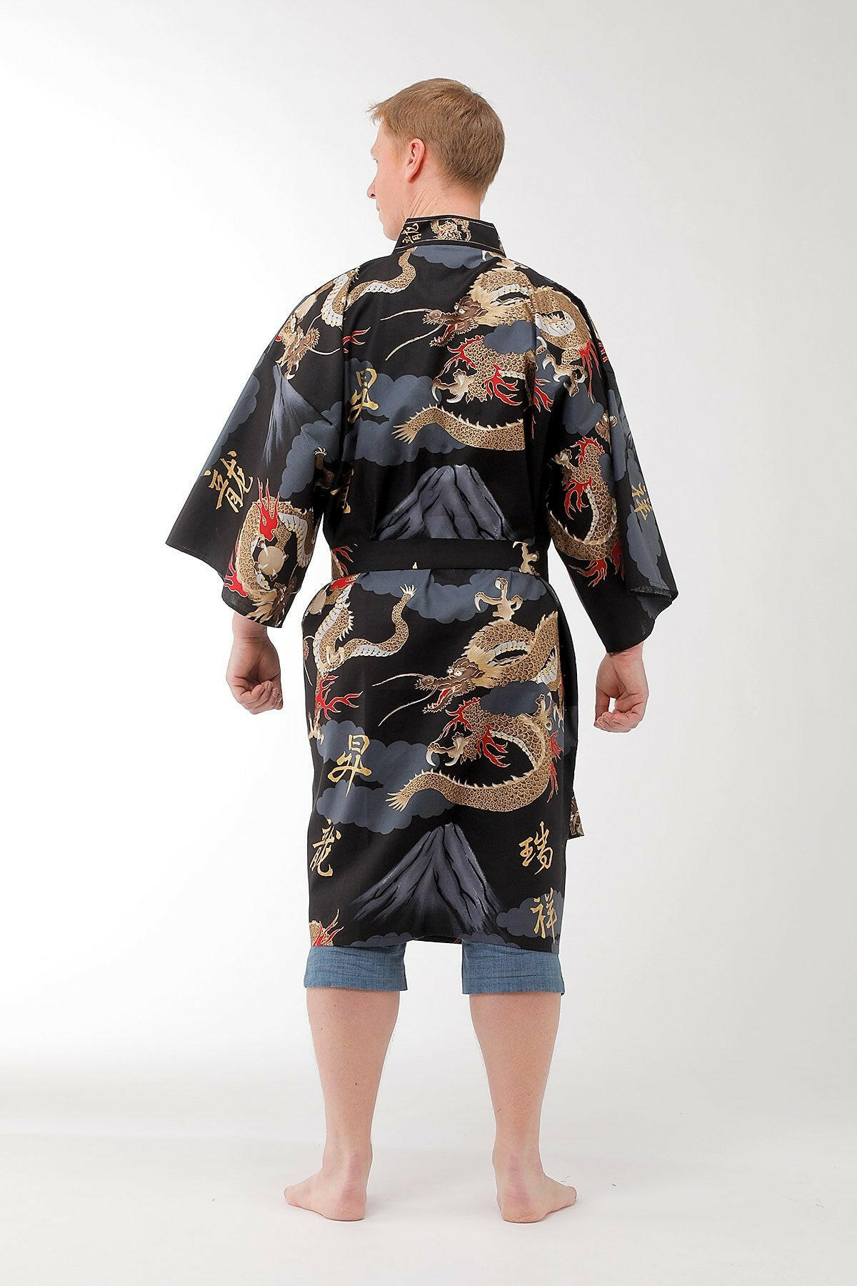 Men Dragon & Mt. Fuji Cotton Short Yukata Kimono Color Black Model Rear View