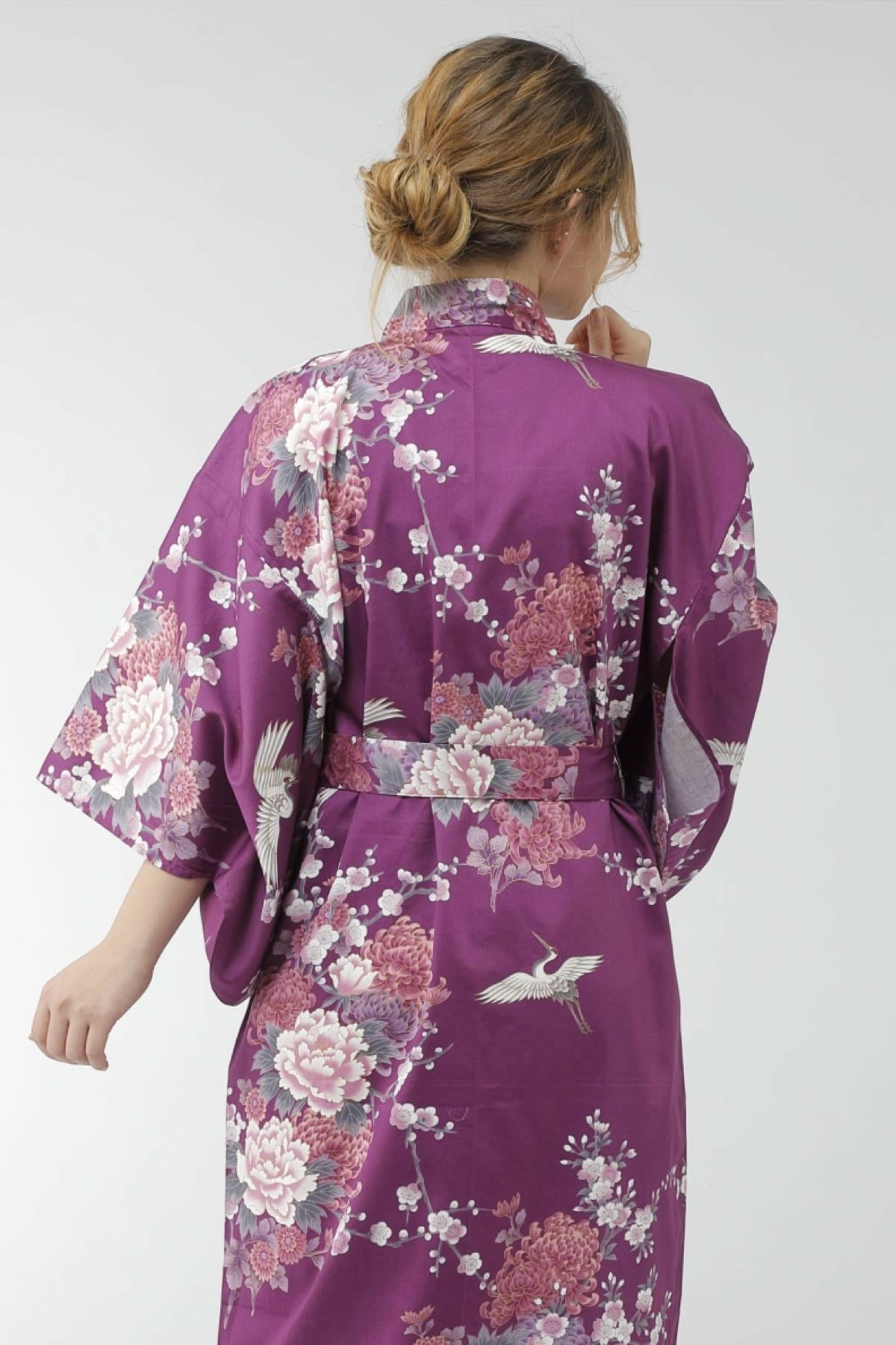 Women Flying Crane & Peony Cotton Sateen Short Kimono Color Purple Model Rear View