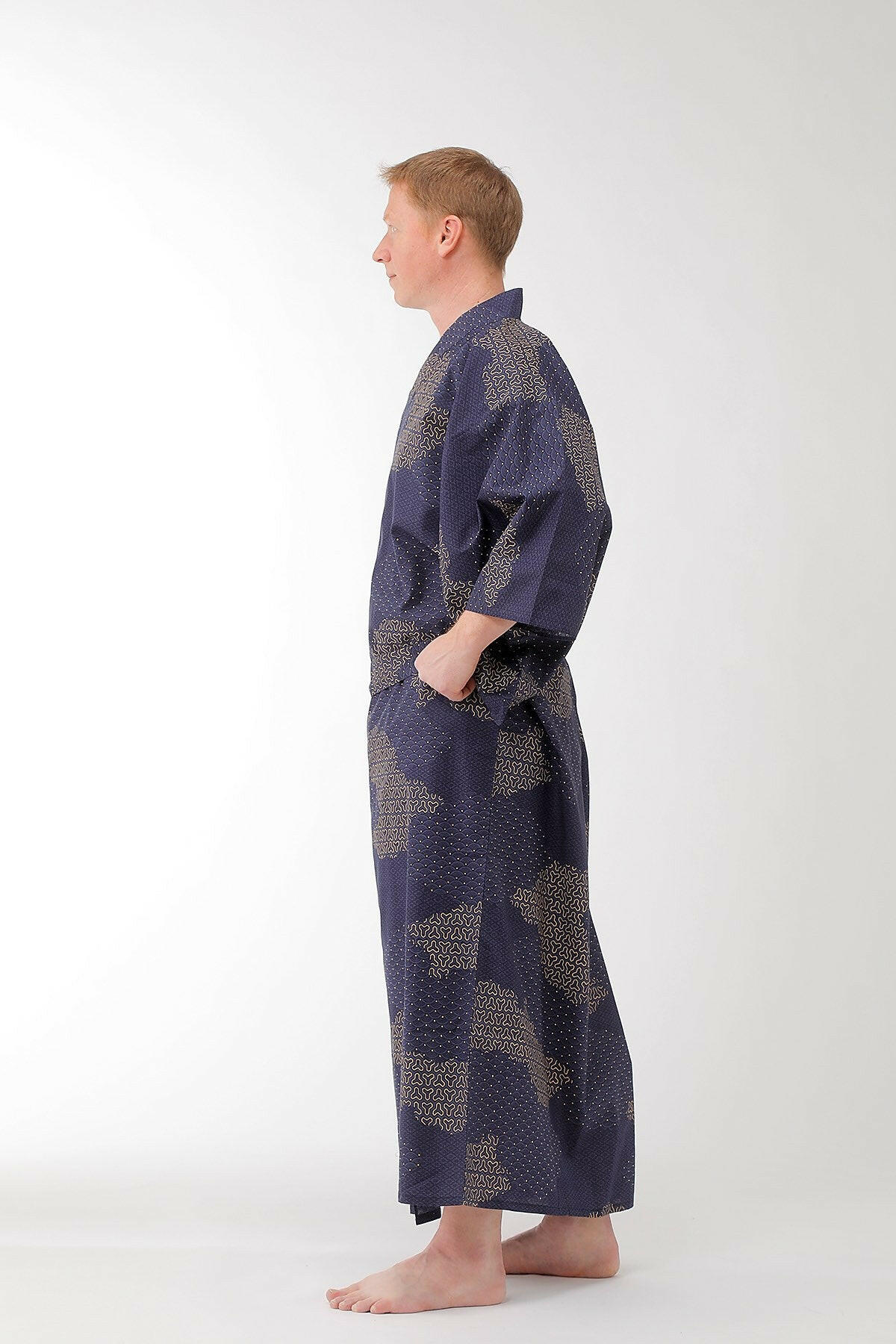 Men Cloud Pattern Cotton Yukata Kimono Color Navy Model Side View