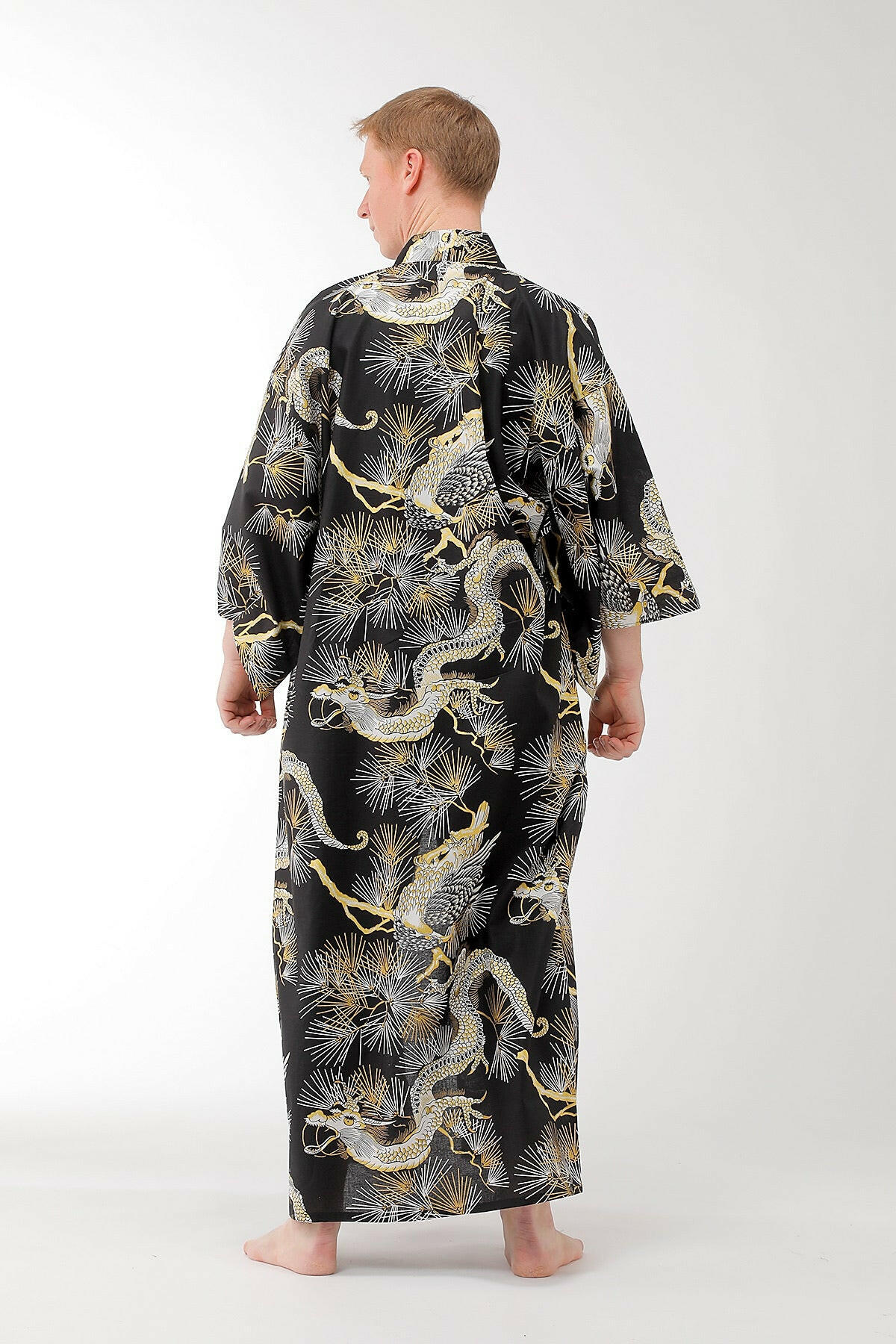 <Plus Size> Men Dragon & Hawk Cotton Yukata Kimono Model Rear View