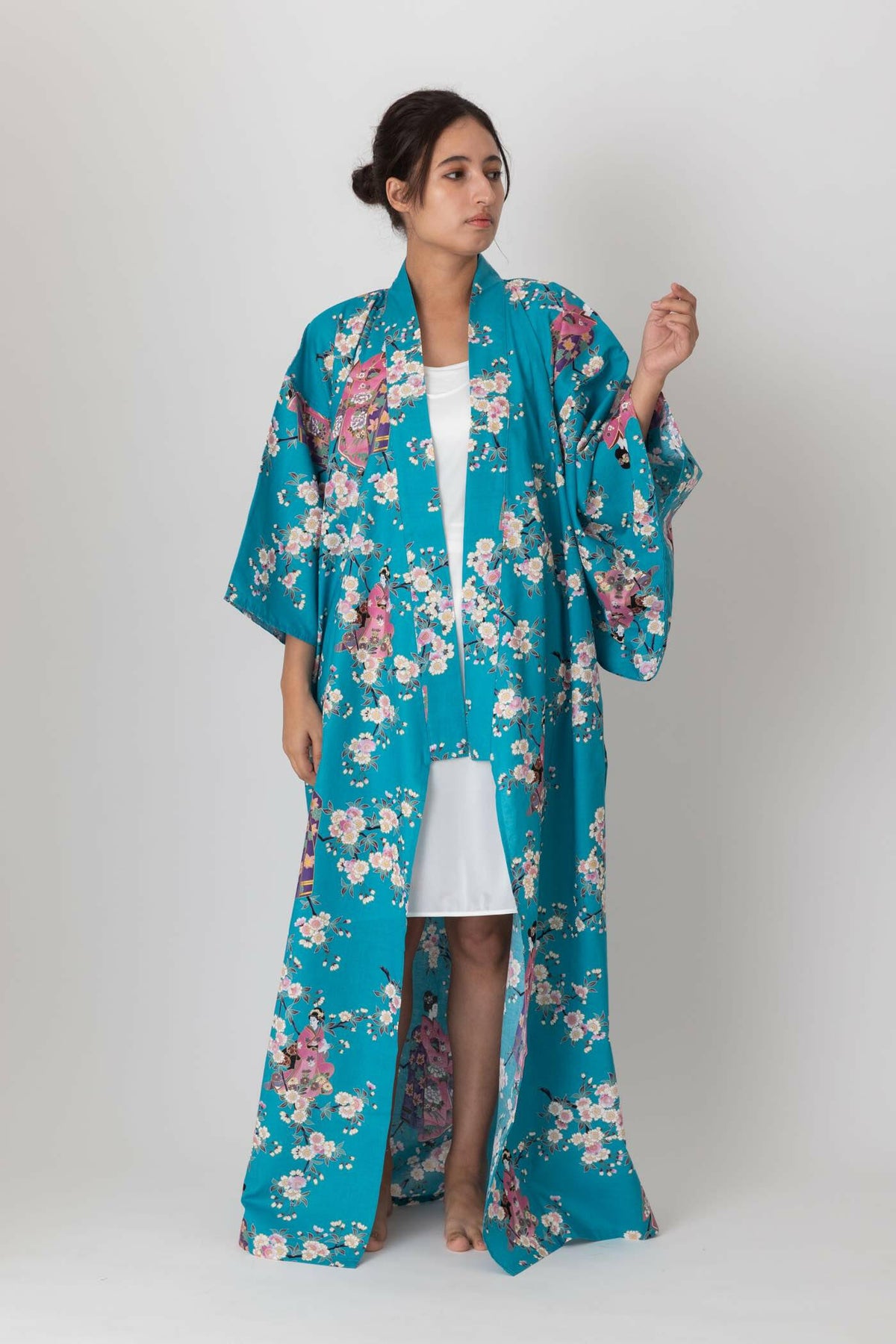 Women Maiko & Cherry flowers Polyester Kimono Color Turquoise Model Front No Belt View