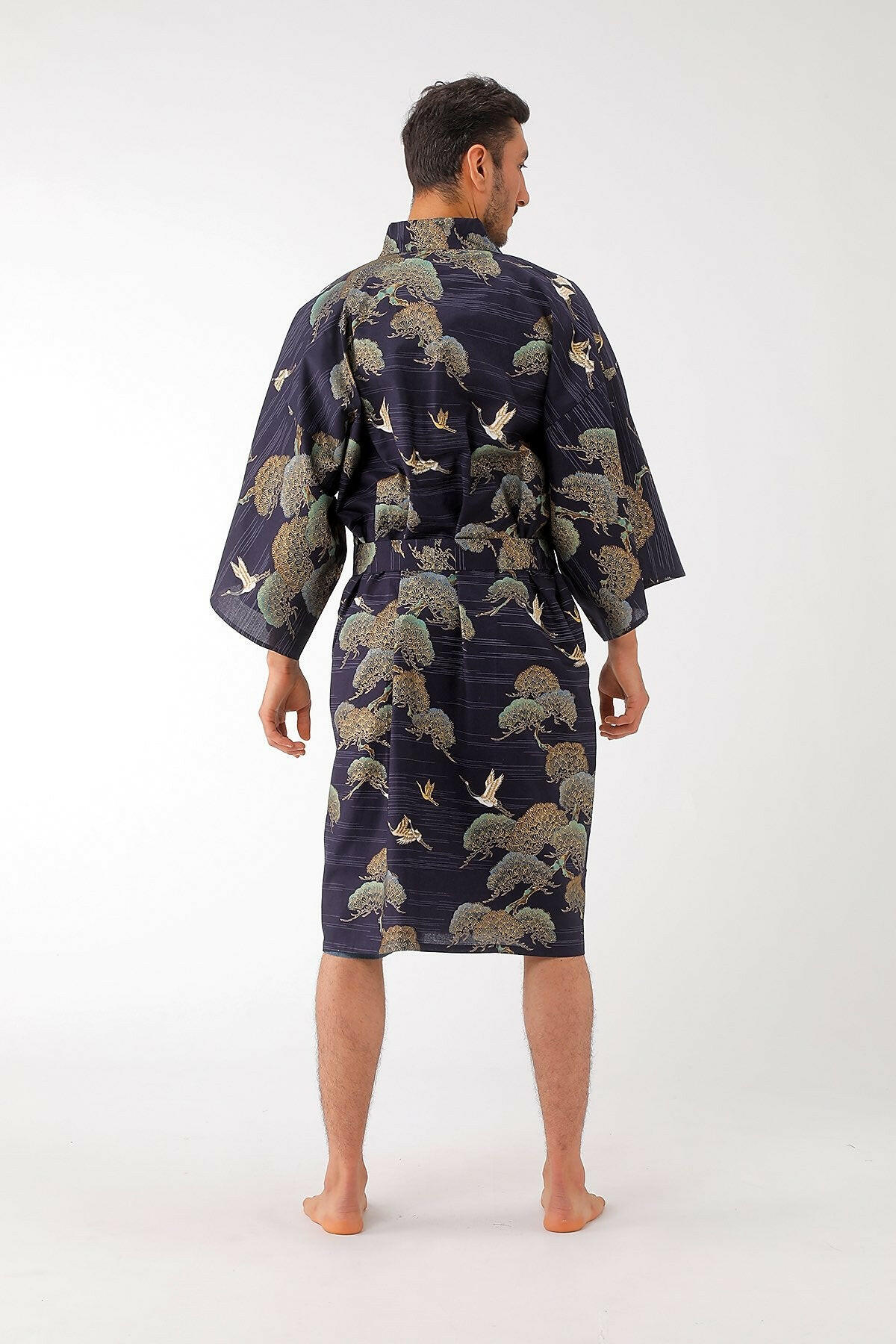 Men Pine & Crane Cotton Short Yukata Kimono Color Navy Model Rear View