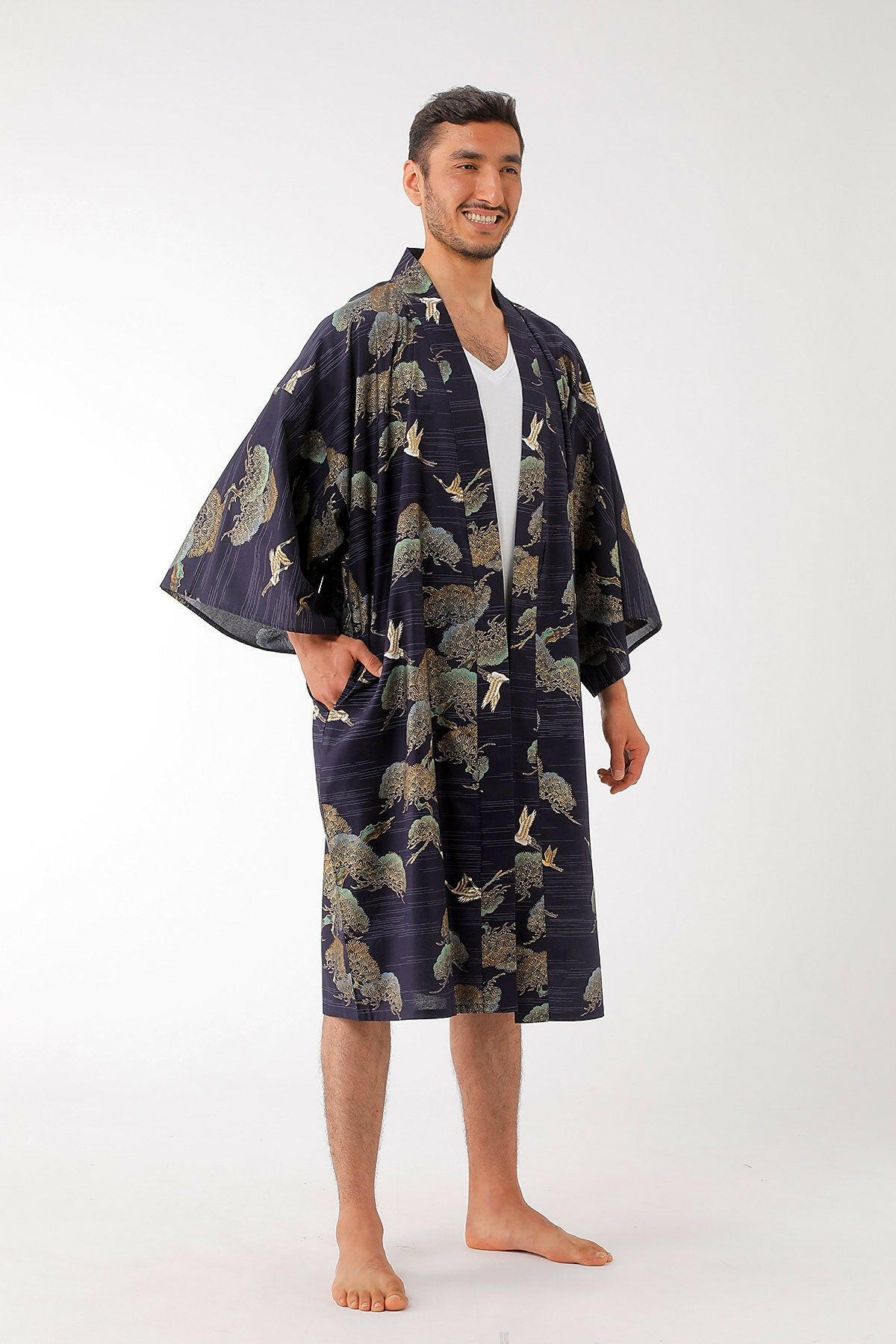 Men Pine & Crane Cotton Short Yukata Kimono Color Navy Model Side No Belt View