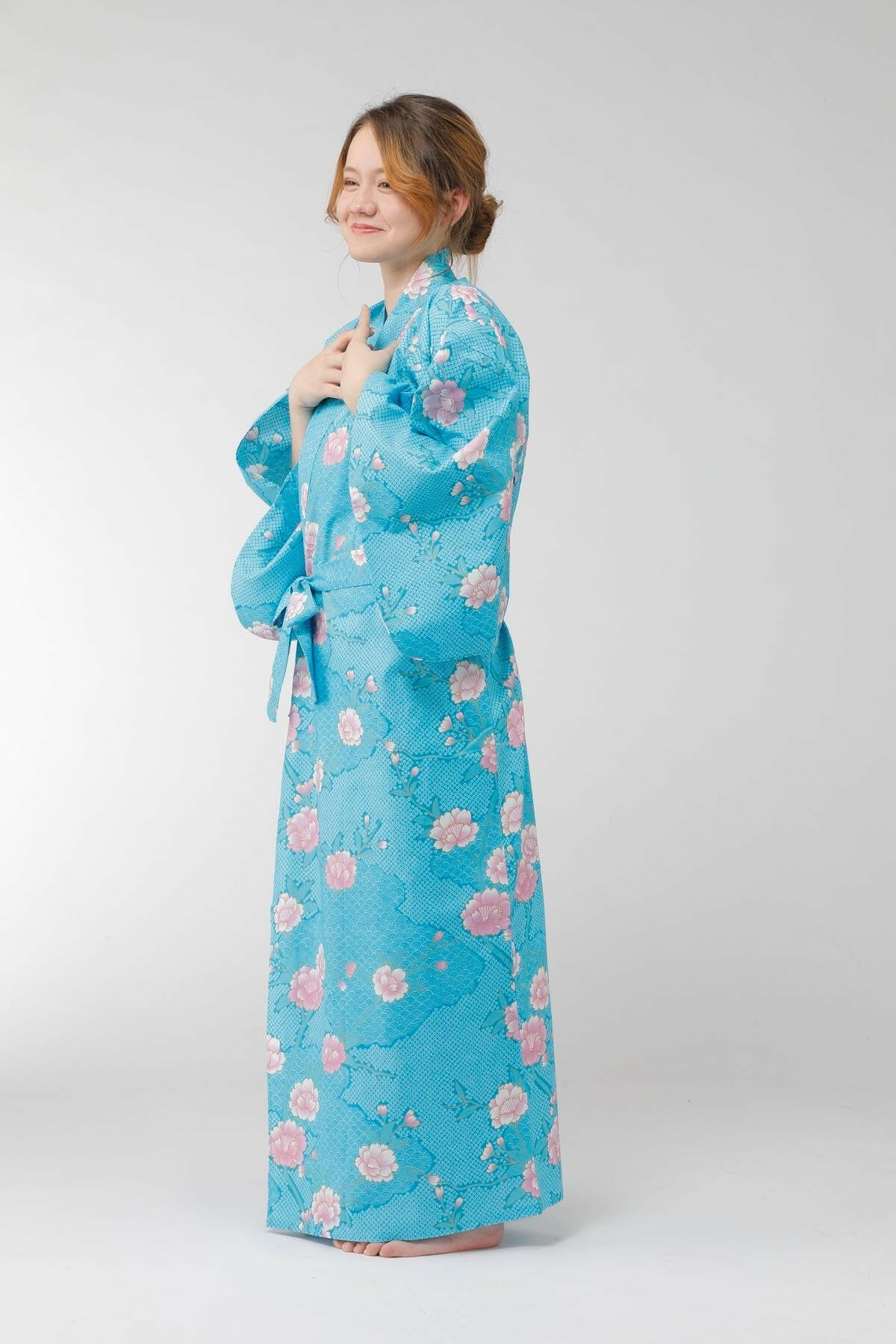 Women Sakura on Cloud Pattern Cotton Yukata Kimono Color Turquoise Model Side View