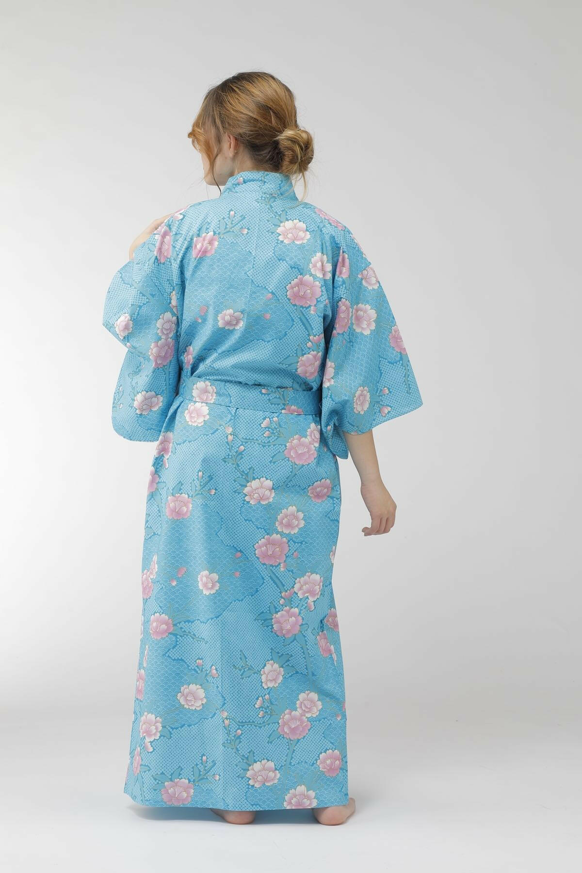 Women Sakura on Cloud Pattern Cotton Yukata Kimono Color Turquoise Model Rear View