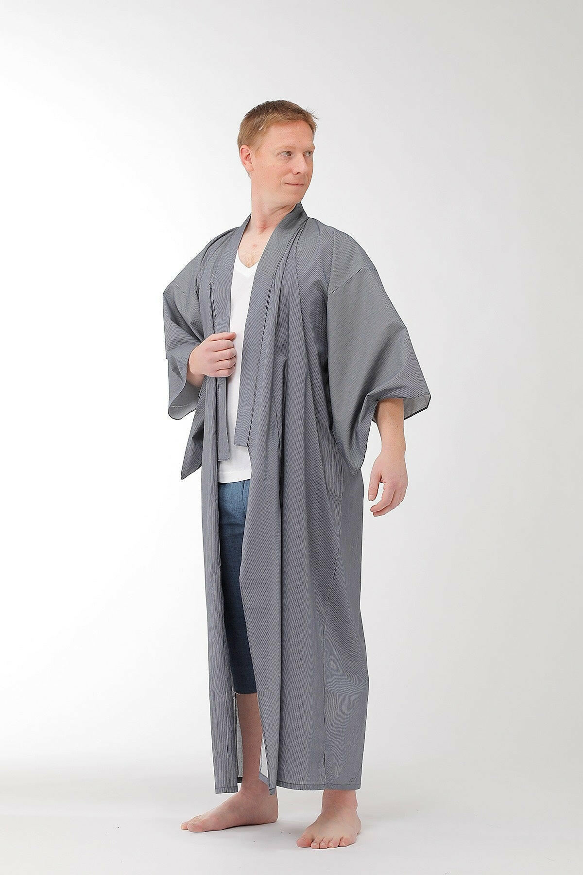 Men Stripe Cotton Yukata Kimono Model Side No Belt View