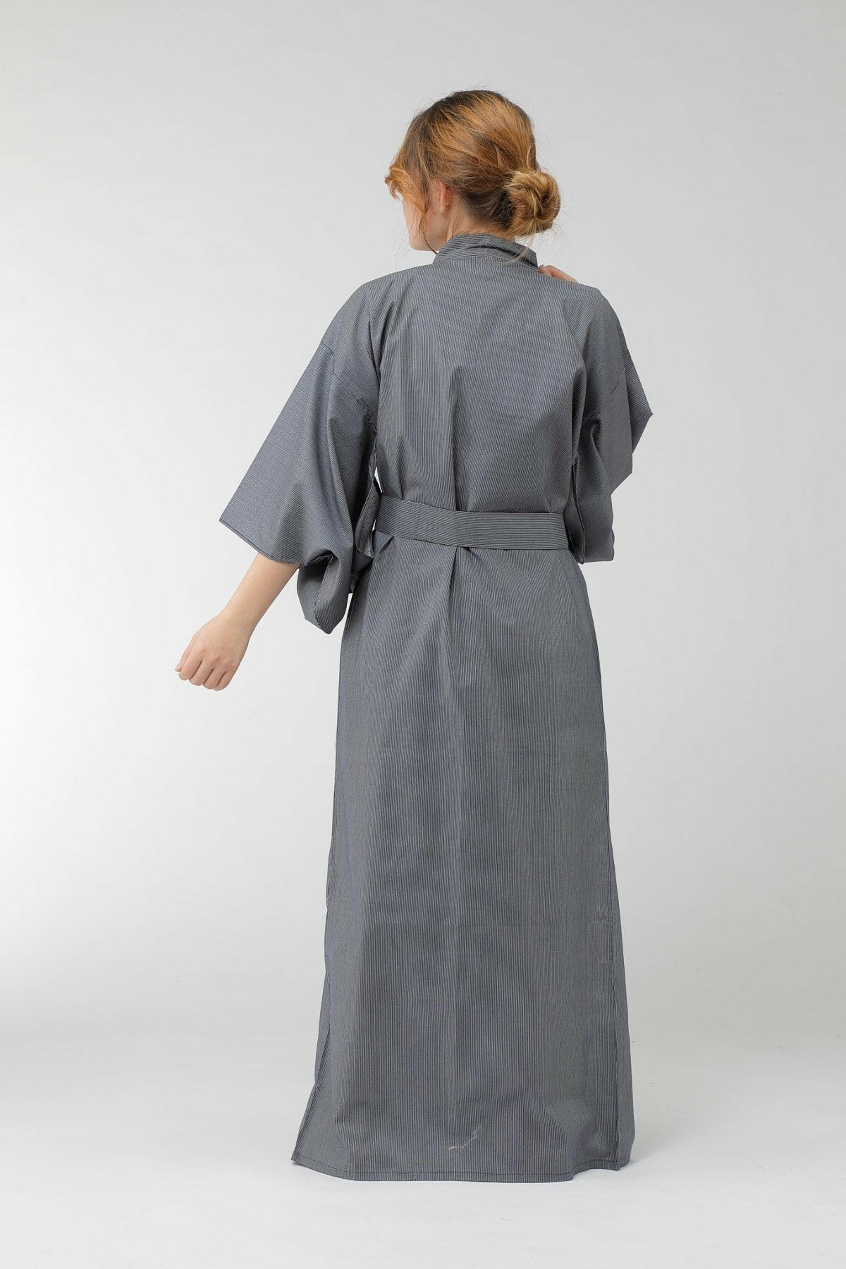 Women Stripe Cotton Yukata Kimono Model Rear View